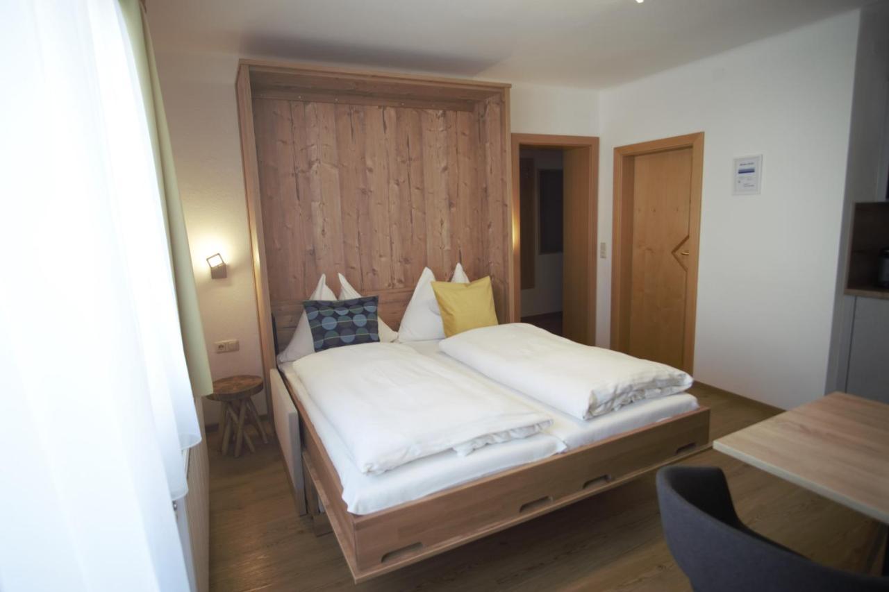 Apartamento Haus Sonnenschein Saalbach-Hinterglemm Exterior foto
