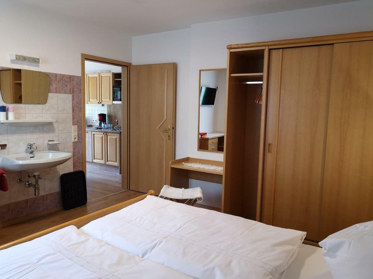 Apartamento Haus Sonnenschein Saalbach-Hinterglemm Exterior foto